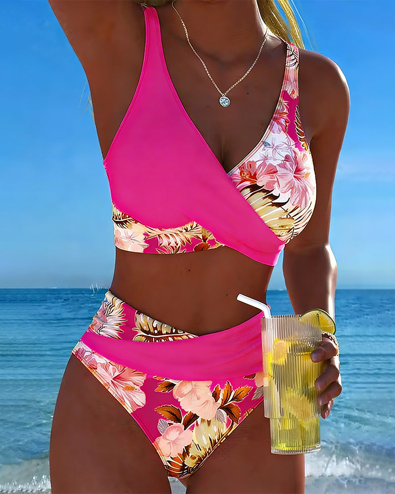 Bikini à Motif Floral Contrasté et Fente