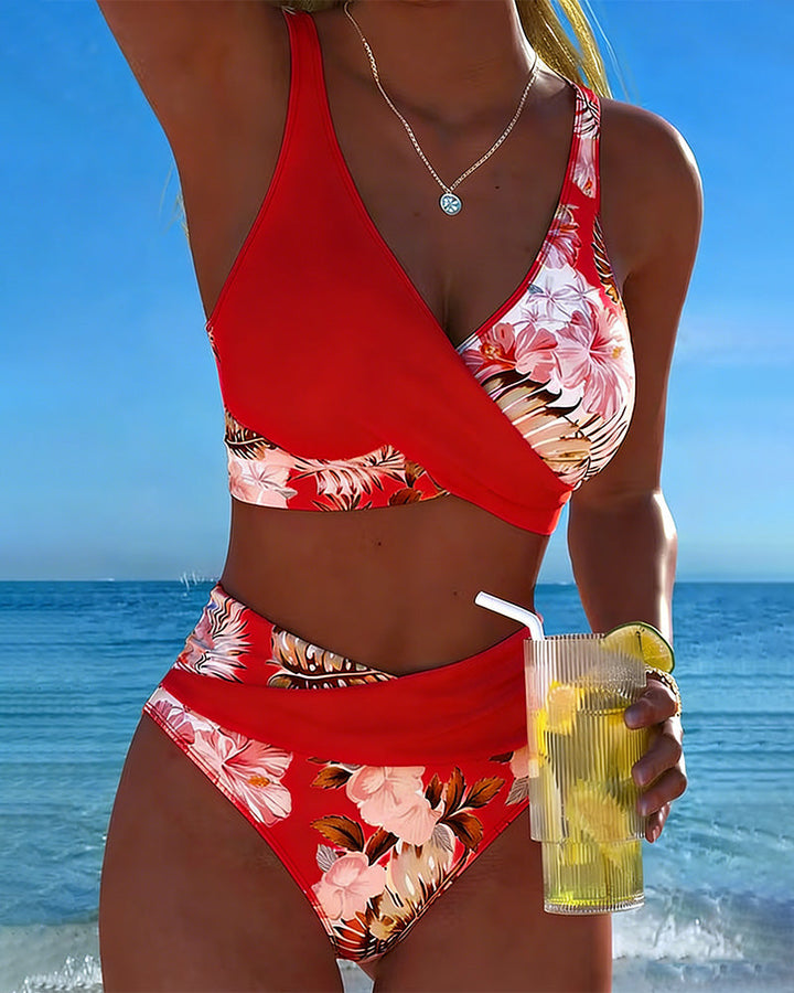 Bikini à Motif Floral Contrasté et Fente